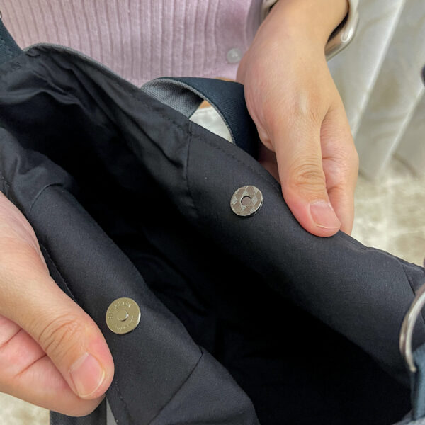 IMG_7360 熱氣球造型手提包-黑米灰(大)